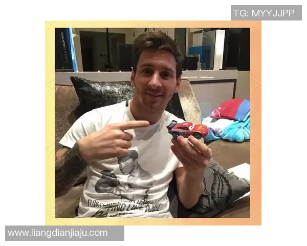 足球明星时尚穿搭揭秘他们的裤子选择与搭配技巧