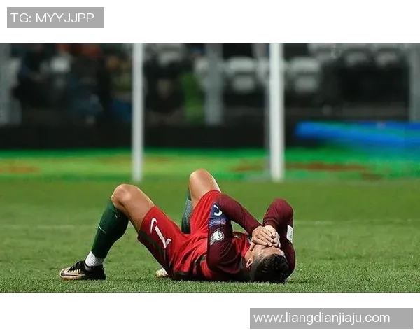 各大足球明星独特睡姿揭秘看他们如何放松身心迎接挑战